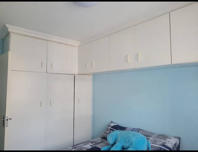 2 BEDROOM APARTMENT TO LET IN ESSENWOOD